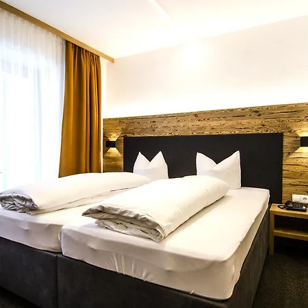 Garni Persutt Hotel Ischgl