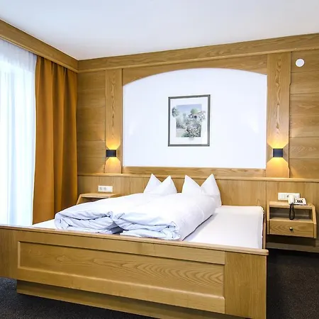 Garni Persutt 3* Ischgl